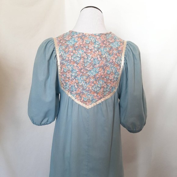 Vtg 70s Sky Blue Floral Yoke Ruffle Prairie Dress, Small - Picture 7 of 10
